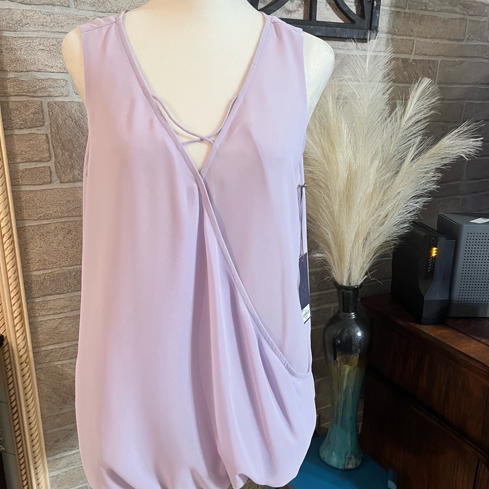 JLo woman’s medium blouse